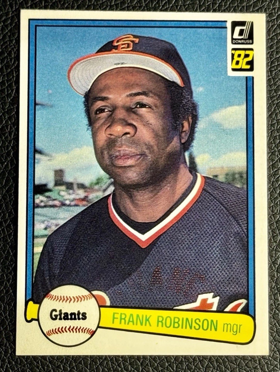 ‼️STELLAR VINTAGE‼️1982 Donruss Frank Robinson #424 San Francisco Giants HOF ‼️STELLAR VINTAGE‼️1982 Donruss Frank Robinson #424 San Francisco Giants HOF