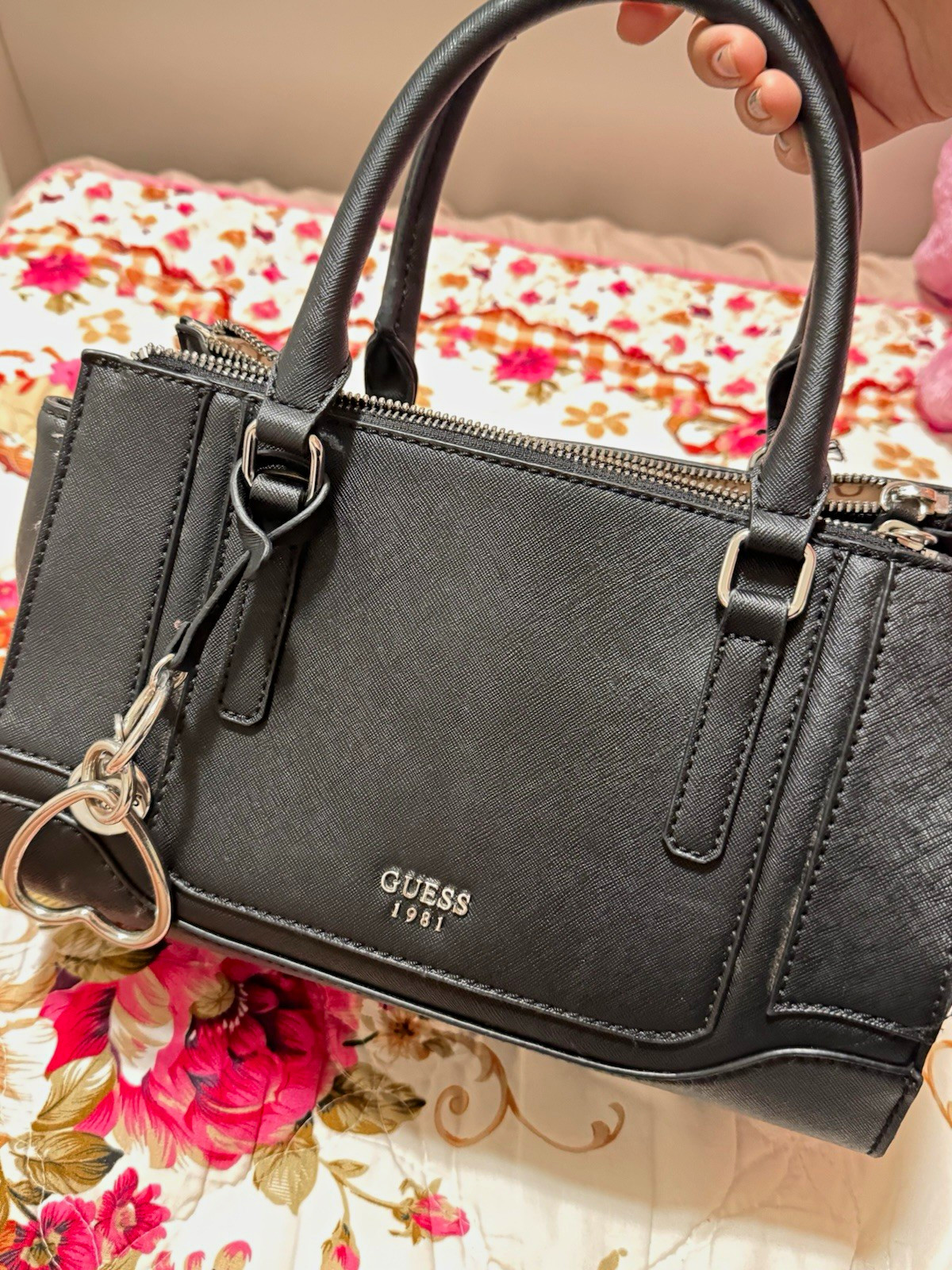 GUESS Black Satchel Top Handle Bag Zip Closure w/ Detachable Strap Vintage Bag