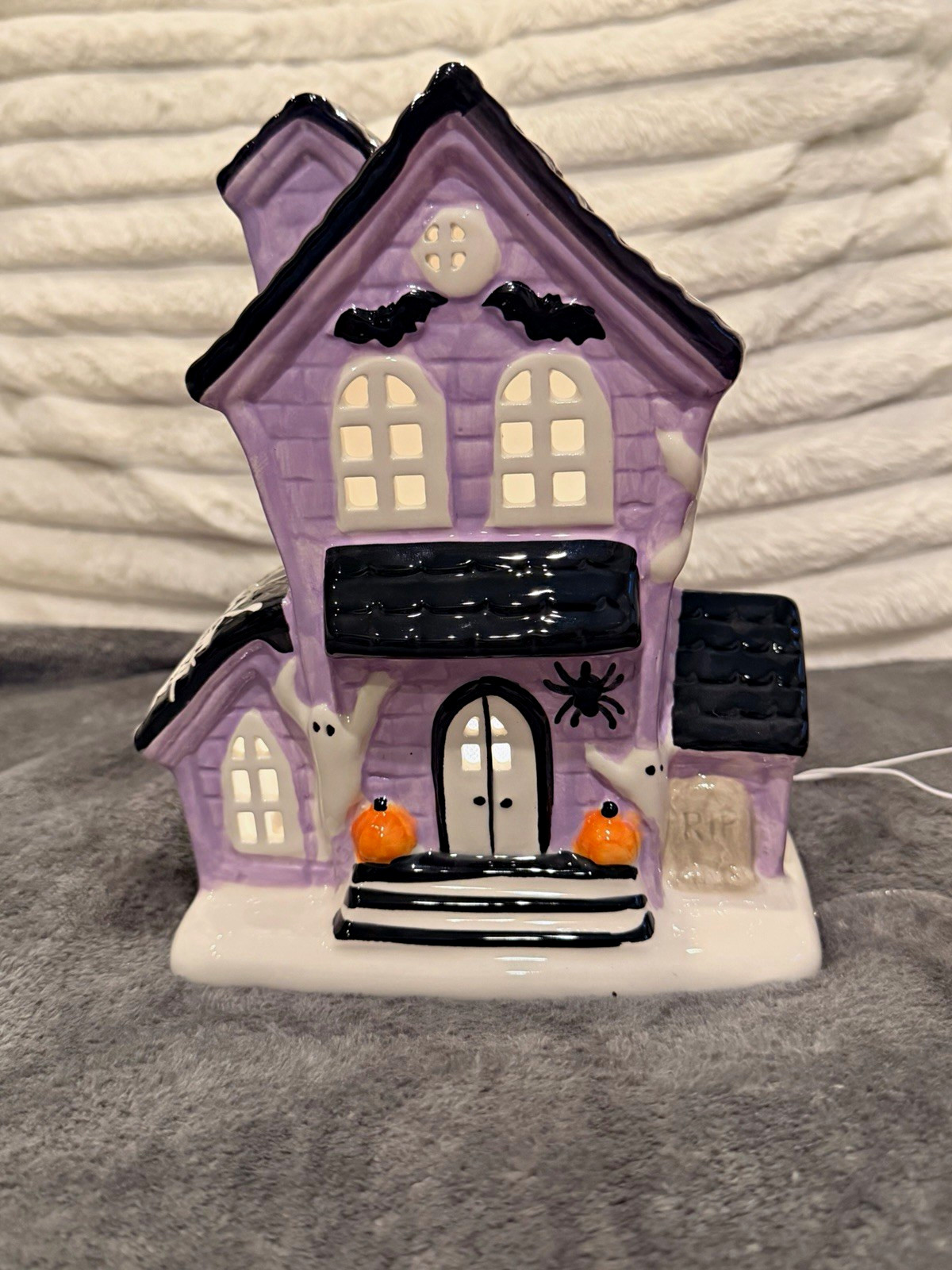 ALDI Purple Ceramic Haunted House Light Up LED Halloween Village Decor Ghosts