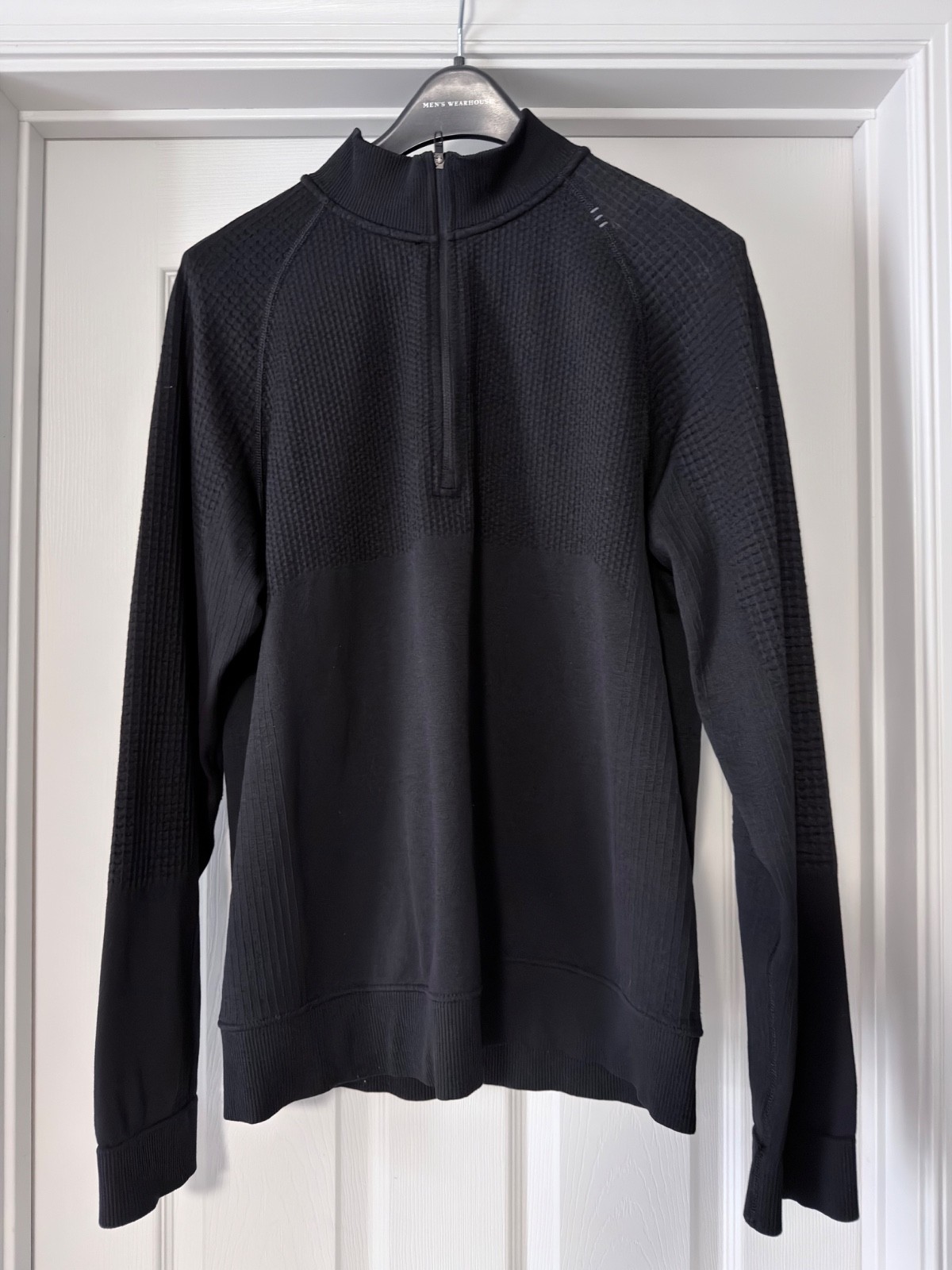 Men\'s Lululemon Engineered Warmth Half Zip Long Sleeve Pullover Sz M Black Men\'s Lululemon Engineered Warmth Half Zip Long Sleeve Pullover Sz M Black