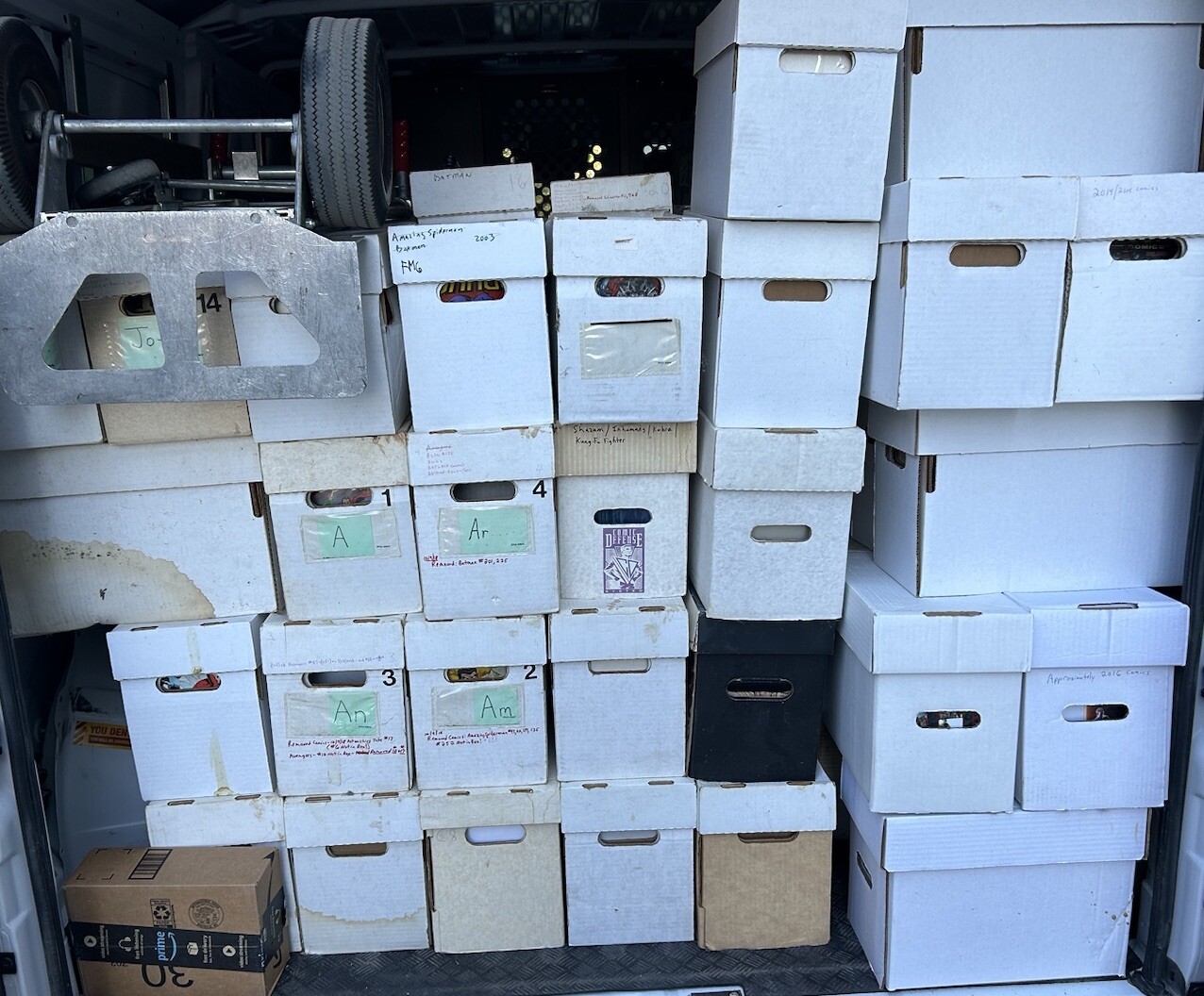 300 Bulk Assorted Marvel Comics Lot Comic Books Free USA Shipping