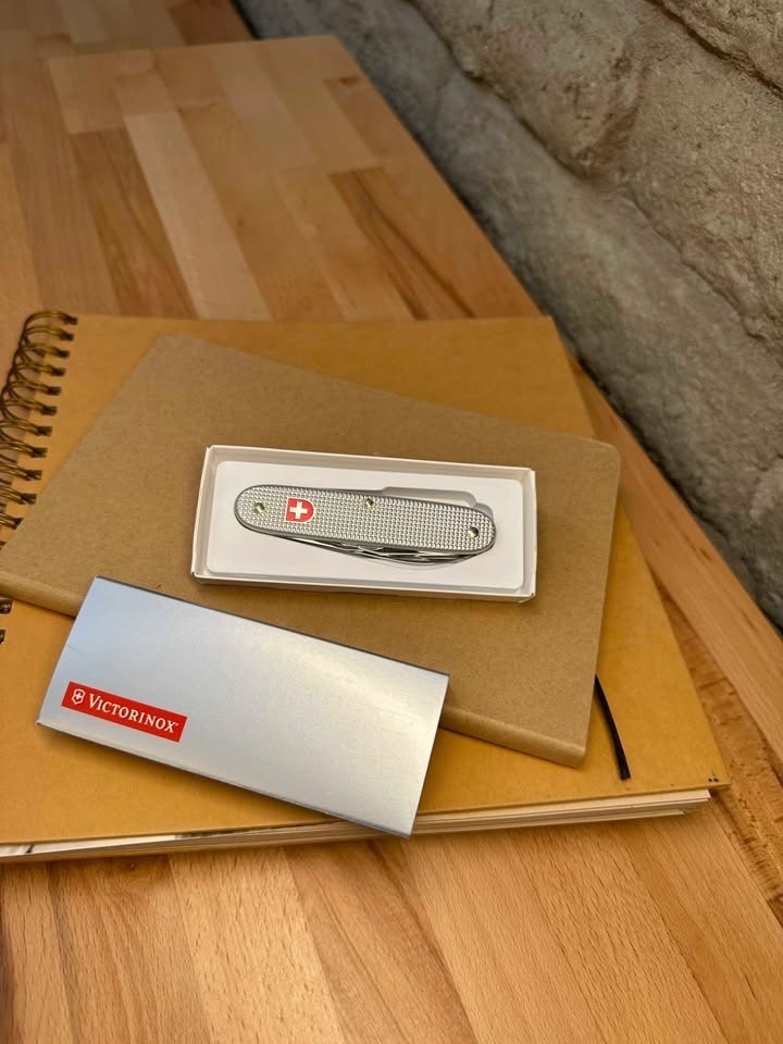 NOS Victorinox Soldier Silver Alox Swiss Army Knife | Model 53929 | Stamped 05