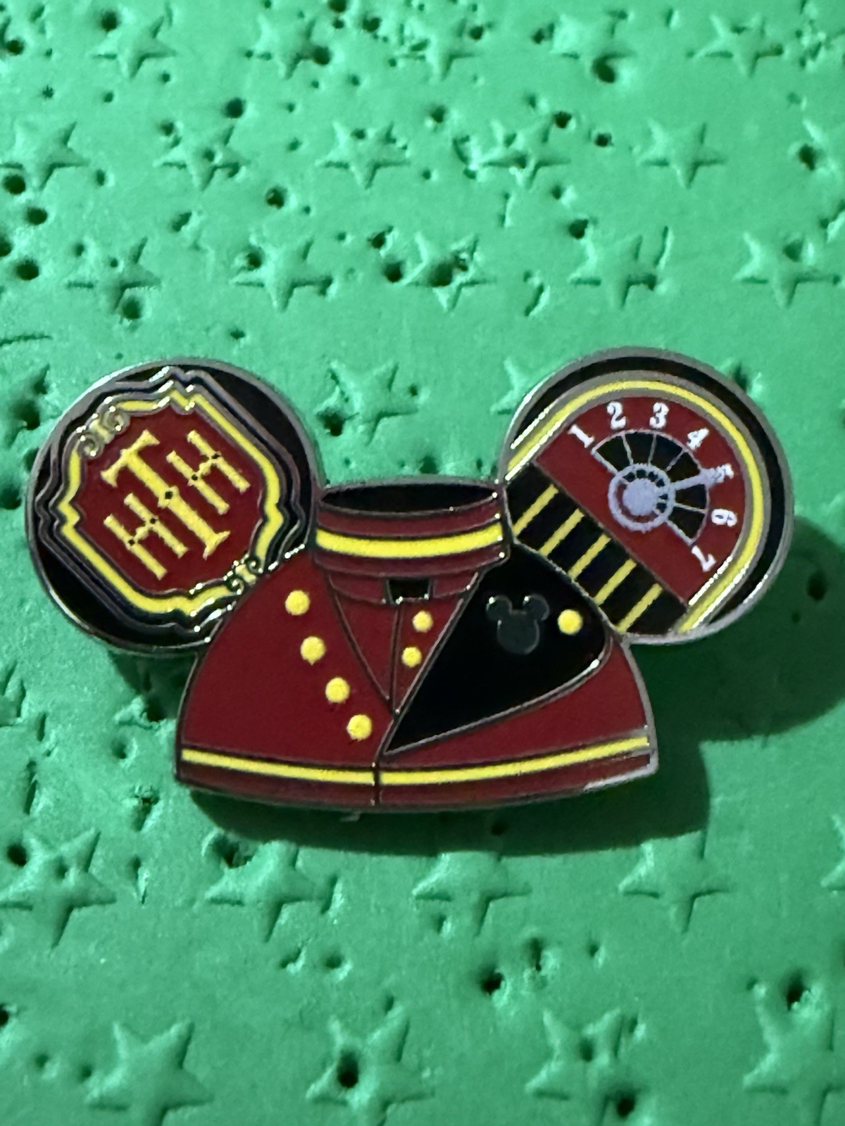 2025 Disney WDW Hidden Mickey Ear Hats Hollywood Tower Wave B Trading Pin 2025 Disney WDW Hidden Mickey Ear Hats Hollywood Tower Wave B Trading Pin