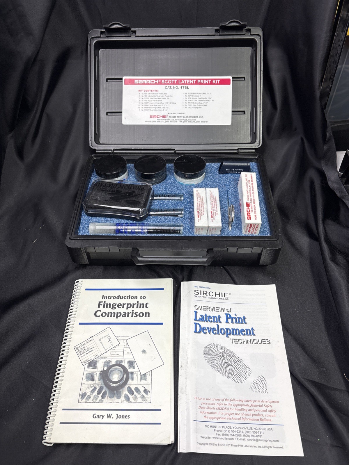 Search Latent Print Kit Cat # 176L Rare Fingerprinting Kit (police) Pi Item Search Latent Print Kit Cat # 176L Rare Fingerprinting Kit (police) Pi Item