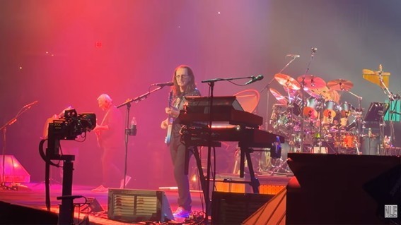 RUSH LIVE CLEVELAND 09/17/2026 VERY RARE 2 DVDS-R FOR TRUELY FANS ONLY+