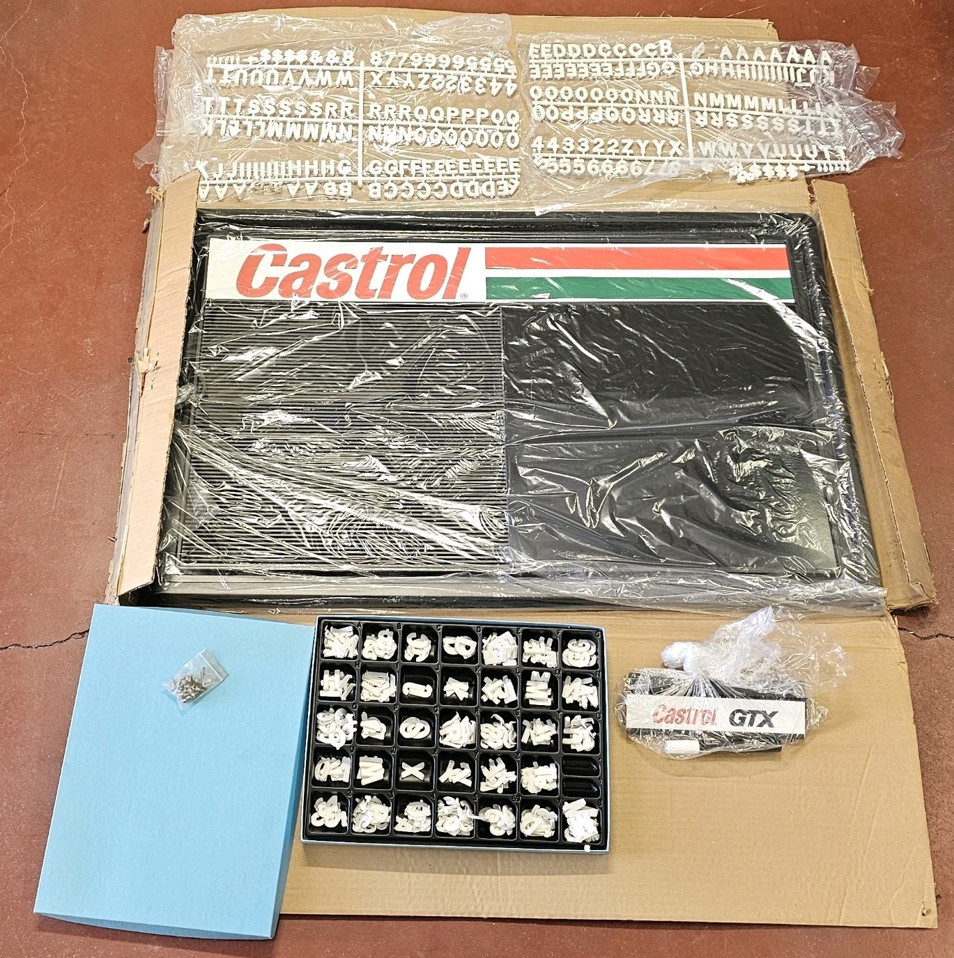 NOS 1970's 1980's Vintage Castrol Oil Molded Plastic Repair Shop Sign Board NOS 1970's 1980's Vintage Castrol Oil Molded Plastic Repair Shop Sign Board