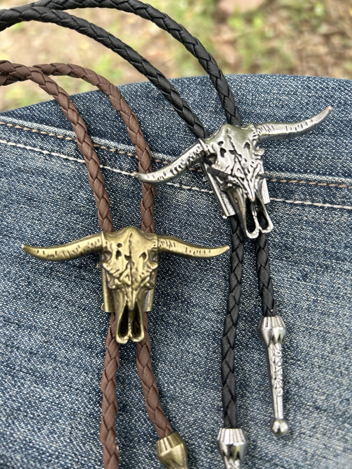 Longhorn bolo Tie Leather Cord: YOU CHOOSE SILVER or GOLD + FAST Longhorn bolo Tie Leather Cord: YOU CHOOSE SILVER or GOLD + FAST