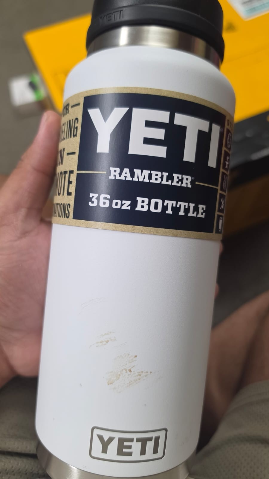 yeti rambler 36 oz bottle