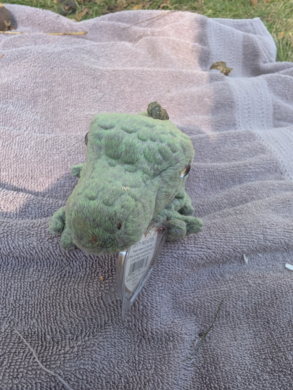 Ty Beanie Baby Swampy - MWMT (Alligator 1999) Ty Beanie Baby Swampy - MWMT (Alligator 1999)