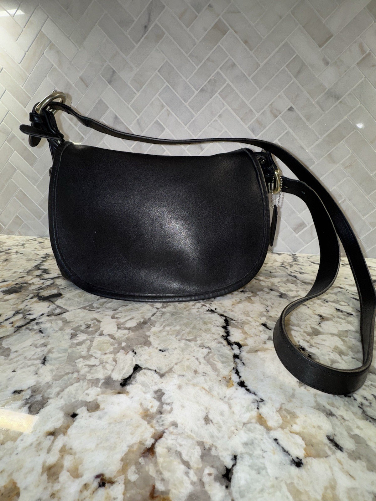 Vintage Coach 4150 Black Leather Shoulder Crossbody Bag Brass 1996 USA