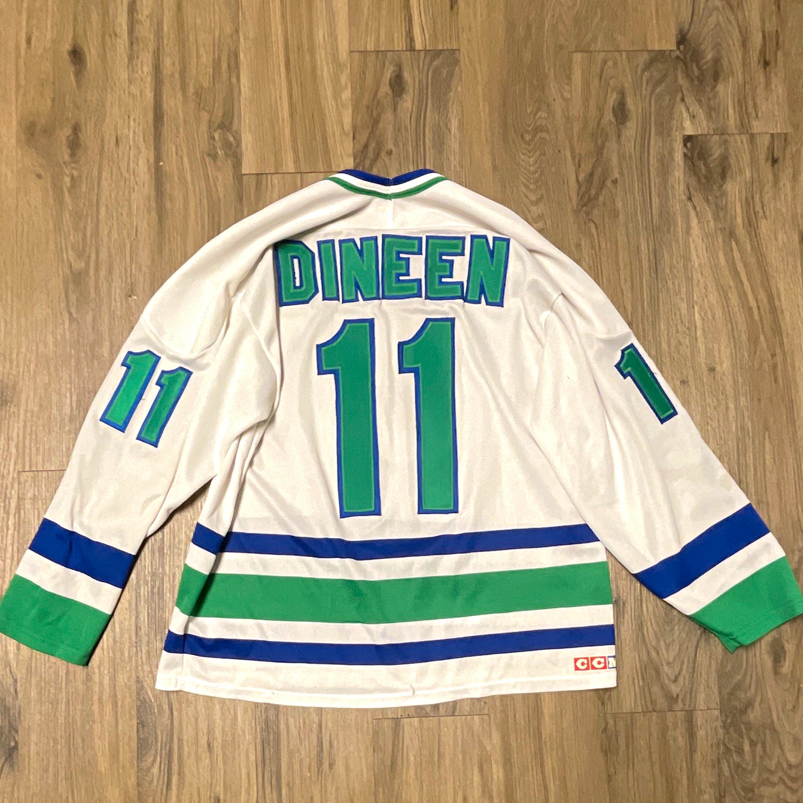True Vintage 1980s CCM Hartford Whalers Kevin Dineen #11 Men\'s L Hockey Jersey True Vintage 1980s CCM Hartford Whalers Kevin Dineen #11 Men\'s L Hockey Jersey