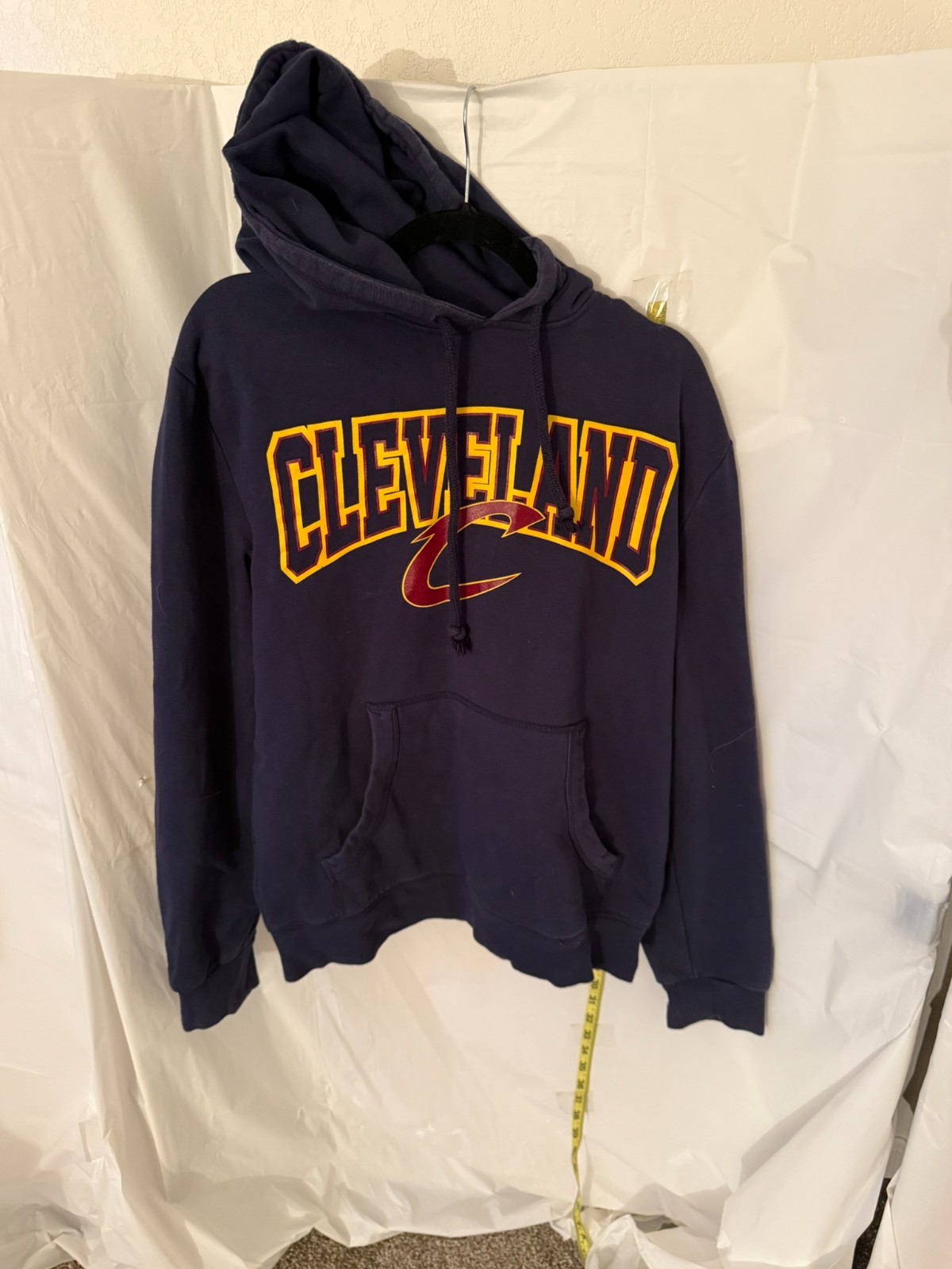 Mitchell Ness Cleveland Cavaliers Men\'s L Navy NBA Pullover Hoodie