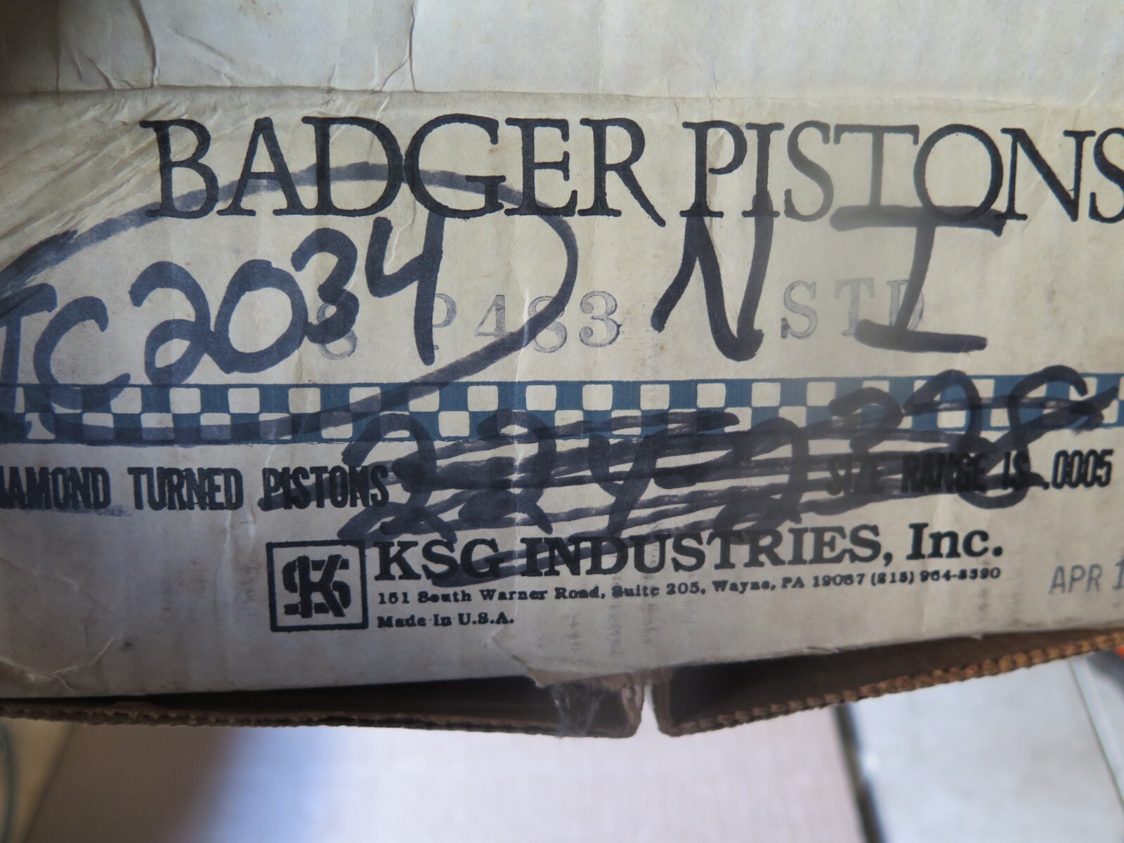 Badger P483 STD. Pistons Set of 8. Fits: Pontiac V8 4.9L 1977-81 (17B1) Badger P483 STD. Pistons Set of 8. Fits: Pontiac V8 4.9L 1977-81 (17B1)