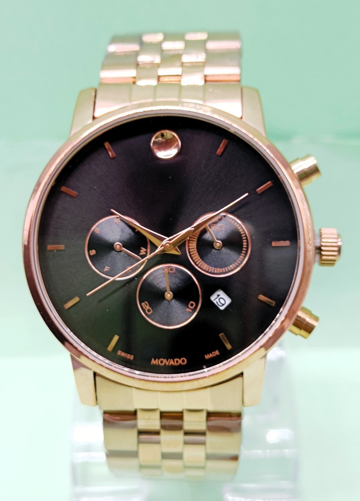 Fabulous Movado Museum Classic Chronograph Date Indicator Men\'s Wrist Watch