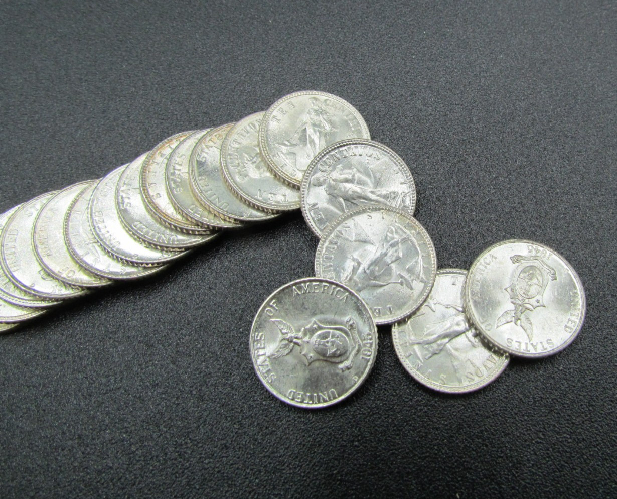 BU 1945-D Philippines 10 Centavos Silver Coin