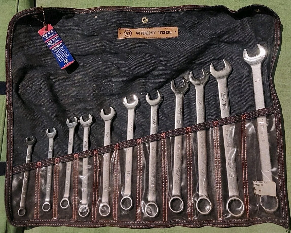 New Vtg WRIGHT TOOL 12 POINT SAE 11 PIECE COMBO WRENCH SET W/SLOTTED DENIM POUCH New Vtg WRIGHT TOOL 12 POINT SAE 11 PIECE COMBO WRENCH SET W/SLOTTED DENIM POUCH