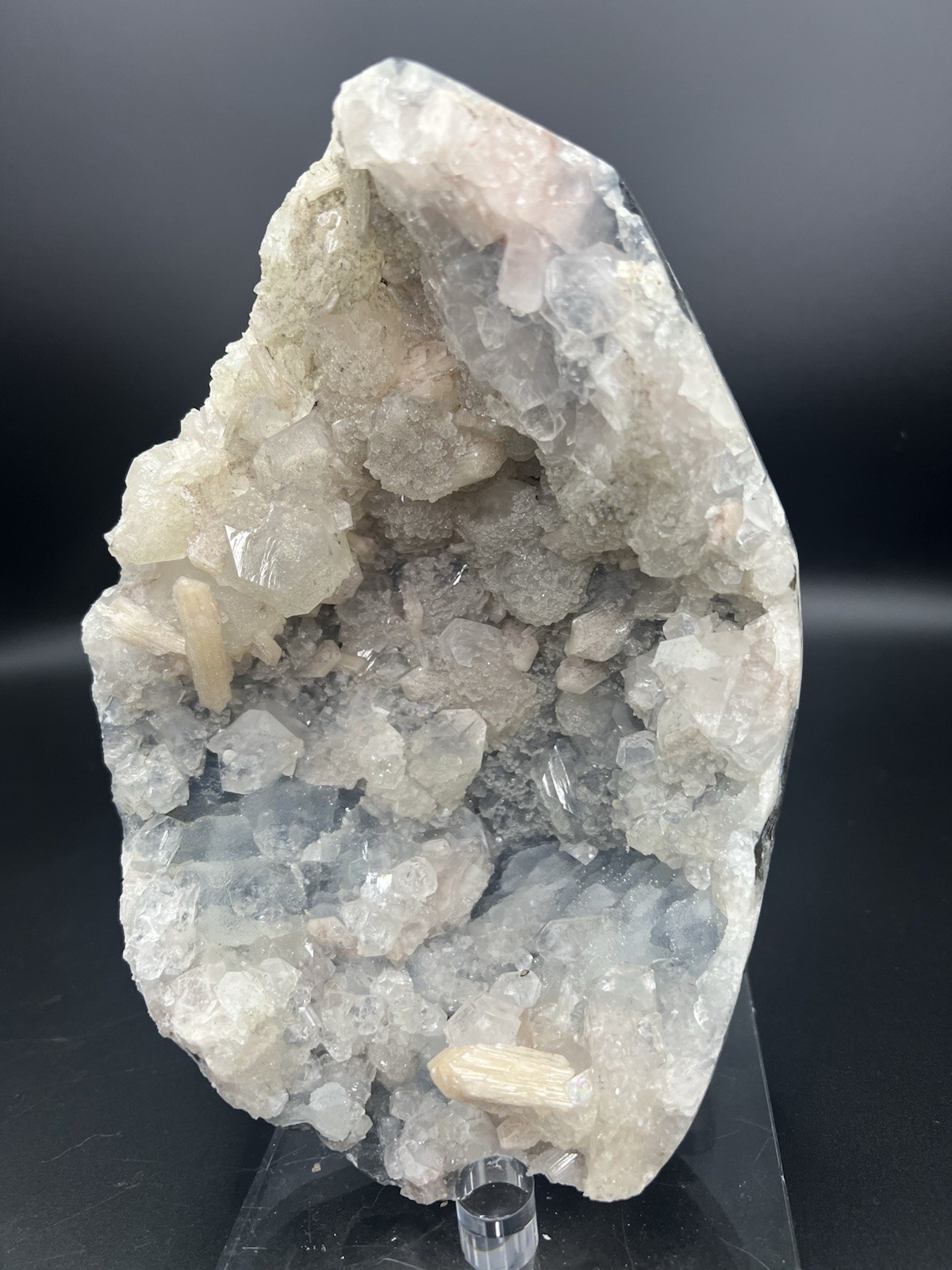 4.5 Lb Big Unique Natural Apophyllite,Stilbite,&Druzy Blue Chalcedony +Stand