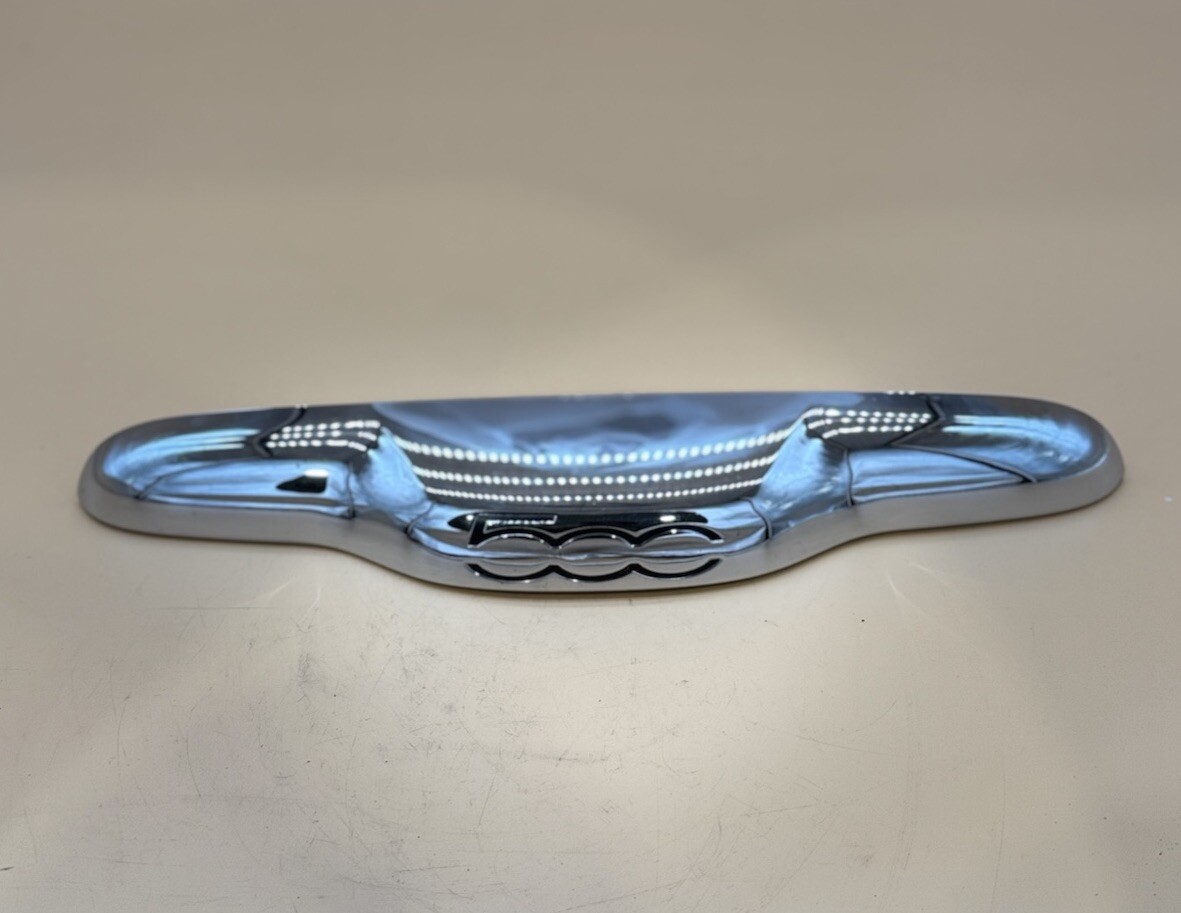 FIAT 500 REAR TRUNK LID LICENSE PLATE LIGHT CHROME MOLDING HANDLE 2012-2017 OEM