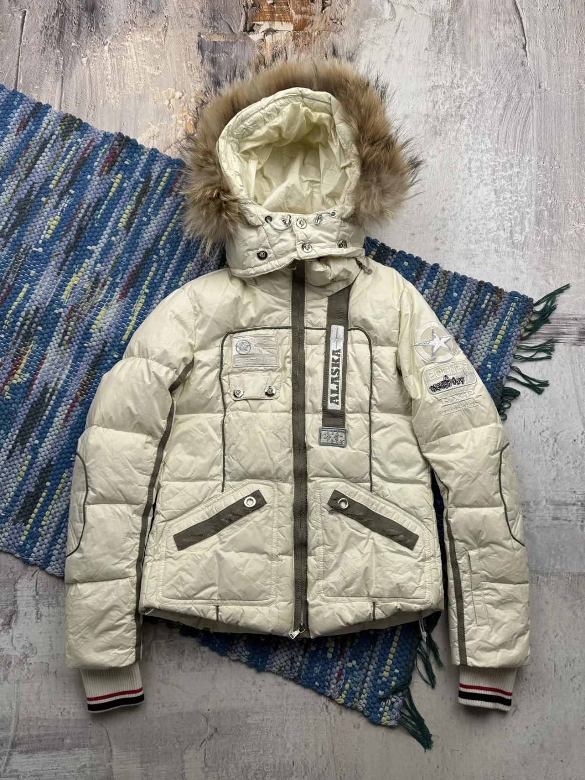 Bogner Y2K White Puffer Jacket Womens Down Hood Fur Trim Ski Snow Jacket