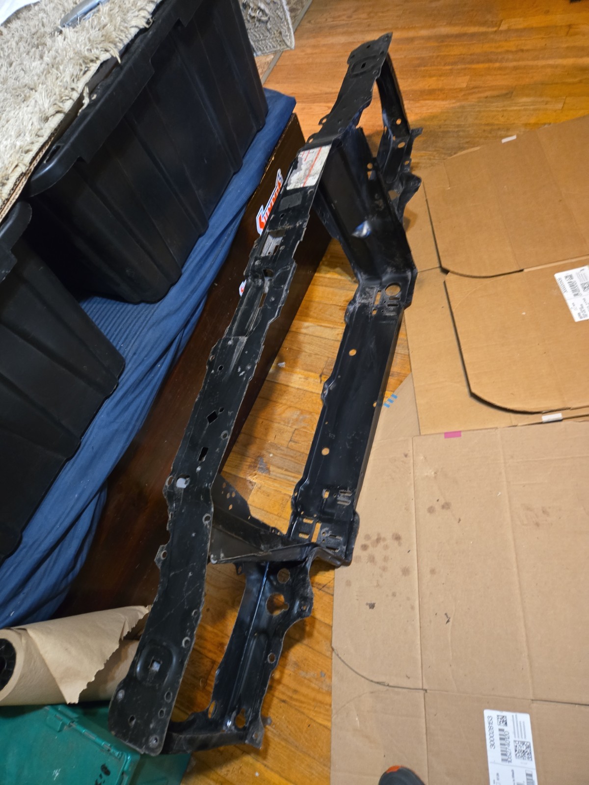 NOS 1984 1985 1986 1987 1988 Monte Carlo SS RADIATOR SUPPORT OEM 14034186 NOS 1984 1985 1986 1987 1988 Monte Carlo SS RADIATOR SUPPORT OEM 14034186
