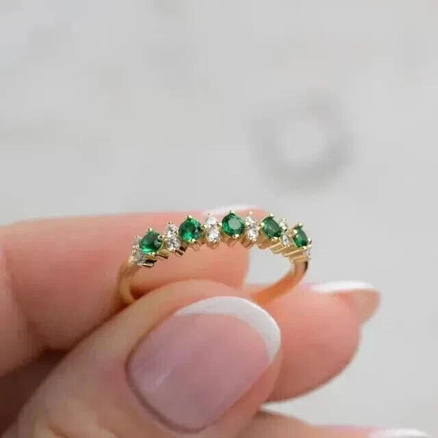 0.70 Ct Round Cut Natural Emerald & Diamond Wedding Ring 14K Yellow Gold