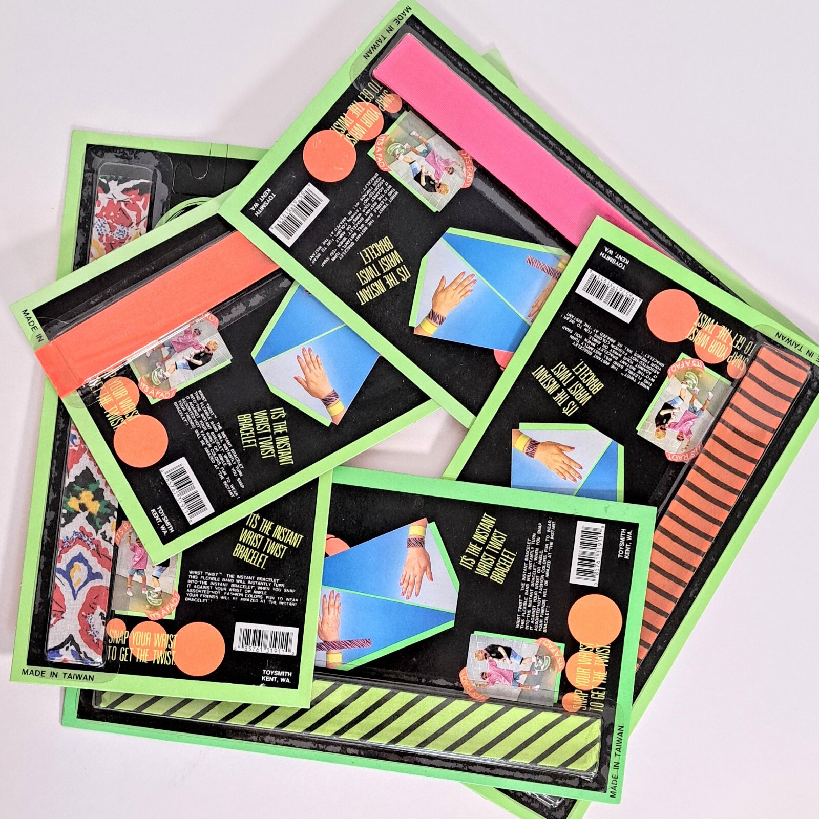 Vintage 1990s Toysmith Wrist Twist Slap Snap Bracelets Lot Of 5 Florescent Bands Vintage 1990s Toysmith Wrist Twist Slap Snap Bracelets Lot Of 5 Florescent Bands