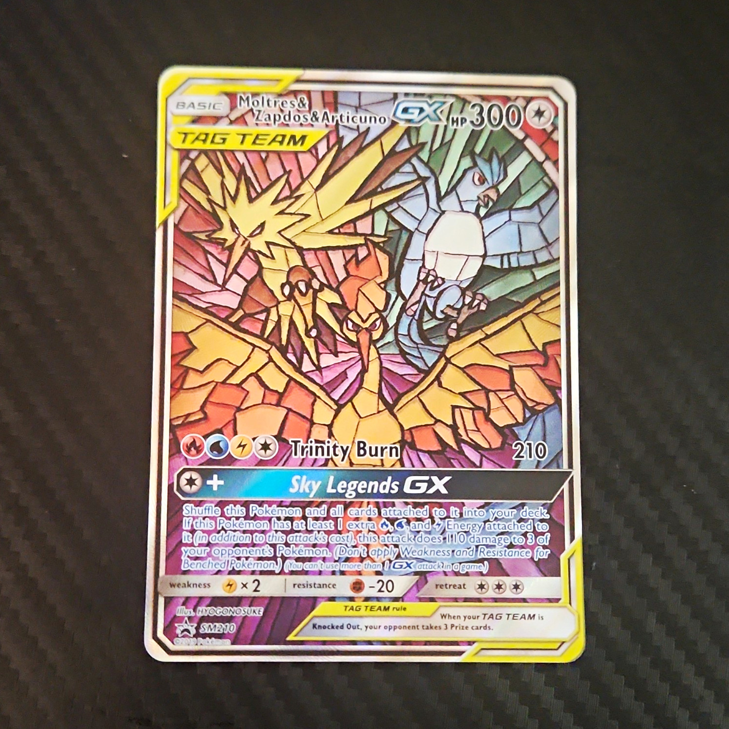 Pokémon TCG Hidden Fates Promo Holo Moltres, Zapdos, Articuno GX SM210 - NM