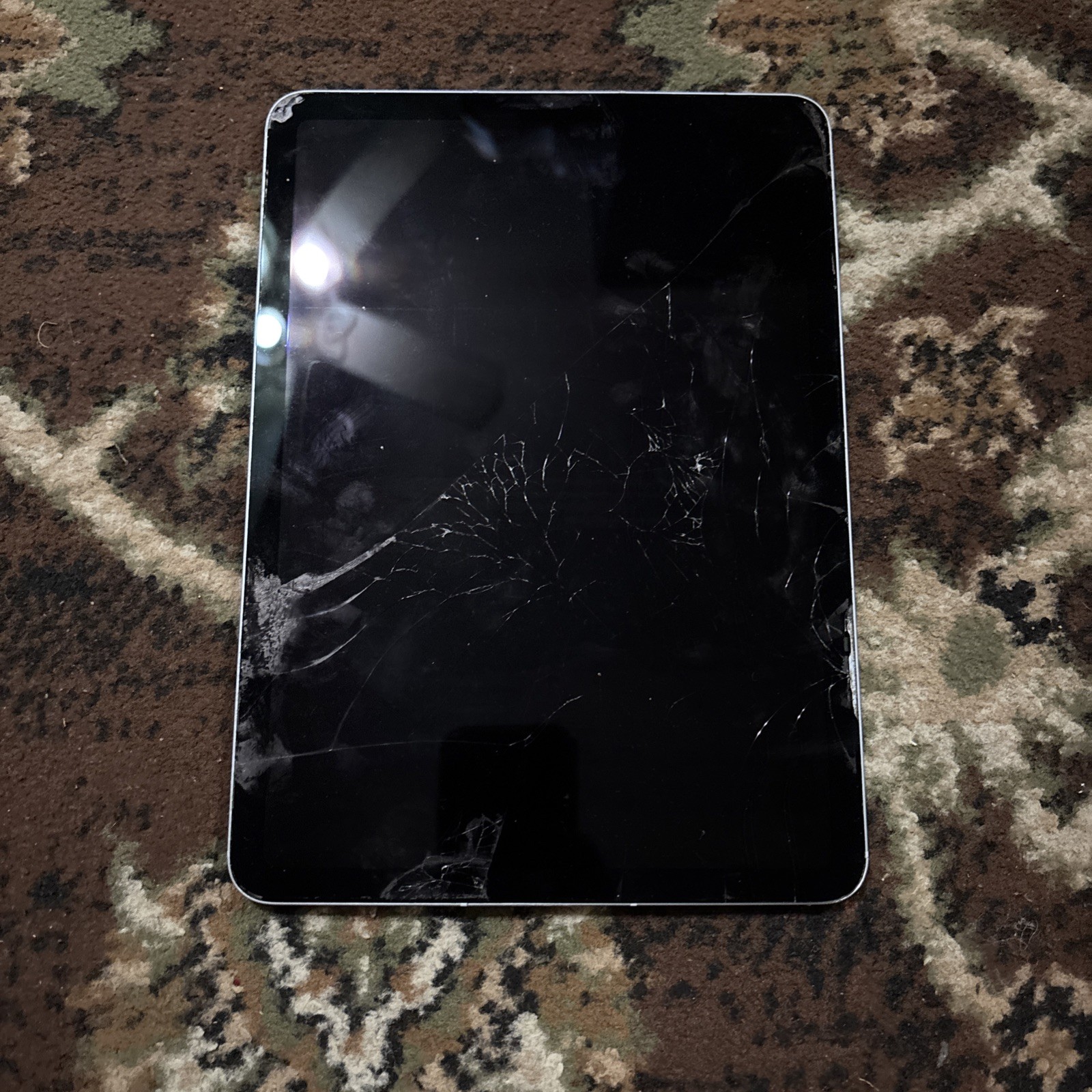 Apple iPad air 4th Gen A2324 64GB Wi-Fi 10.9\ Apple iPad air 4th Gen A2324 64GB Wi-Fi 10.9\