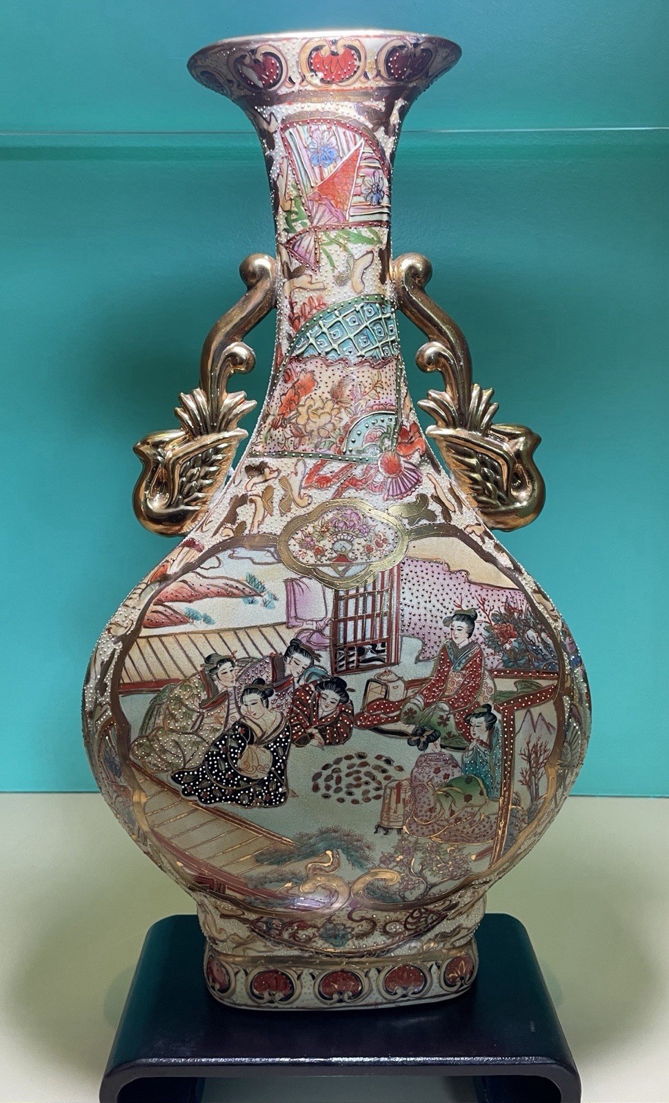 VTG Satsuma-style Hand-painted Export Porcelain Vase 20C Gold Trim VTG Satsuma-style Hand-painted Export Porcelain Vase 20C Gold Trim
