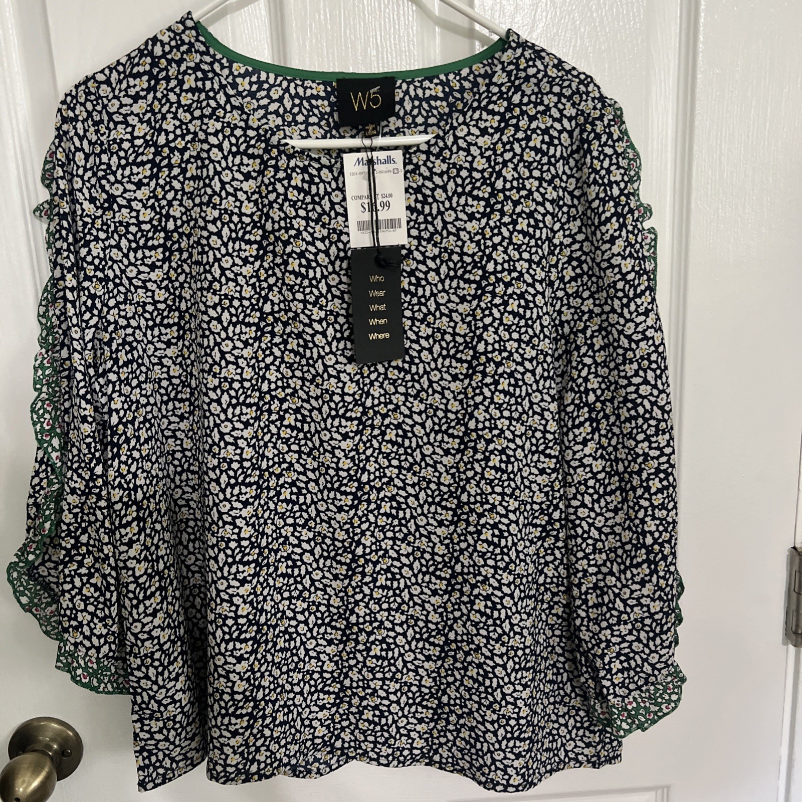 W5 Women\'s Blouse With Ruffle Sleeve W5 Women\'s Blouse With Ruffle Sleeve