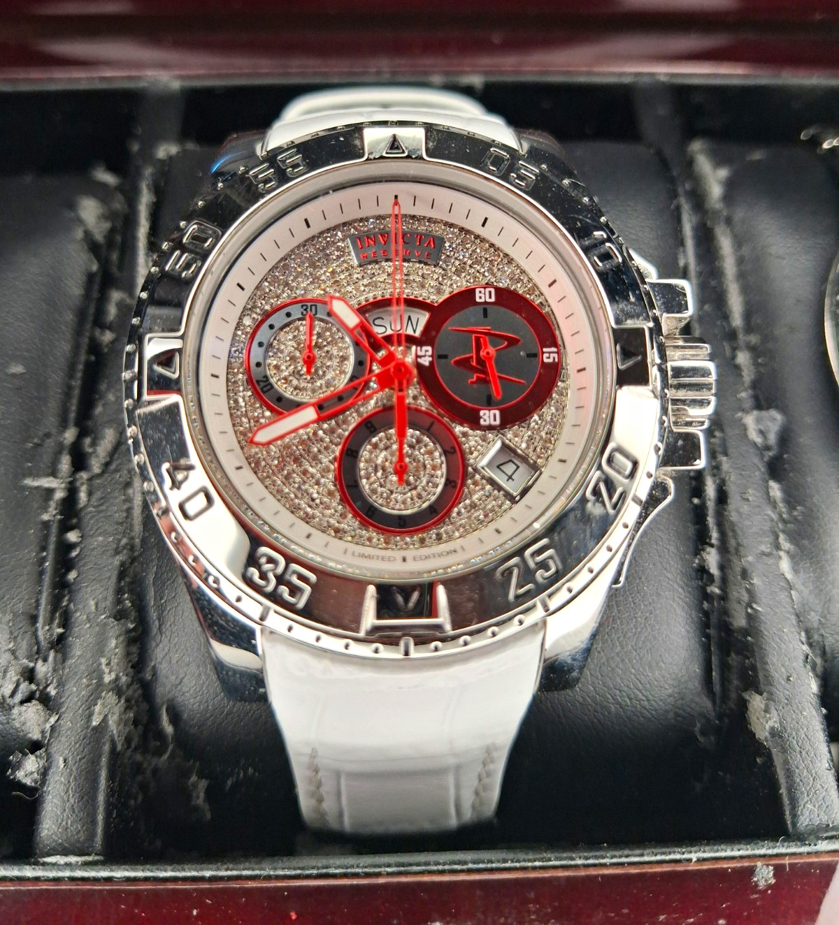 Invicta Reserve Excursion Lady stainless steel watch Invicta Reserve Excursion Lady stainless steel watch