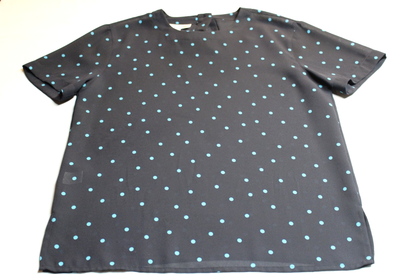 Jones of New York Women\'s Navy Blue Dots Size 6 Blouse Jones of New York Women\'s Navy Blue Dots Size 6 Blouse