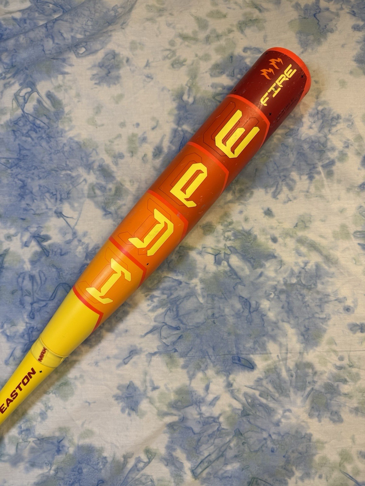 2025 Easton HYPE FIRE Composite USA 31in 23oz (-8)