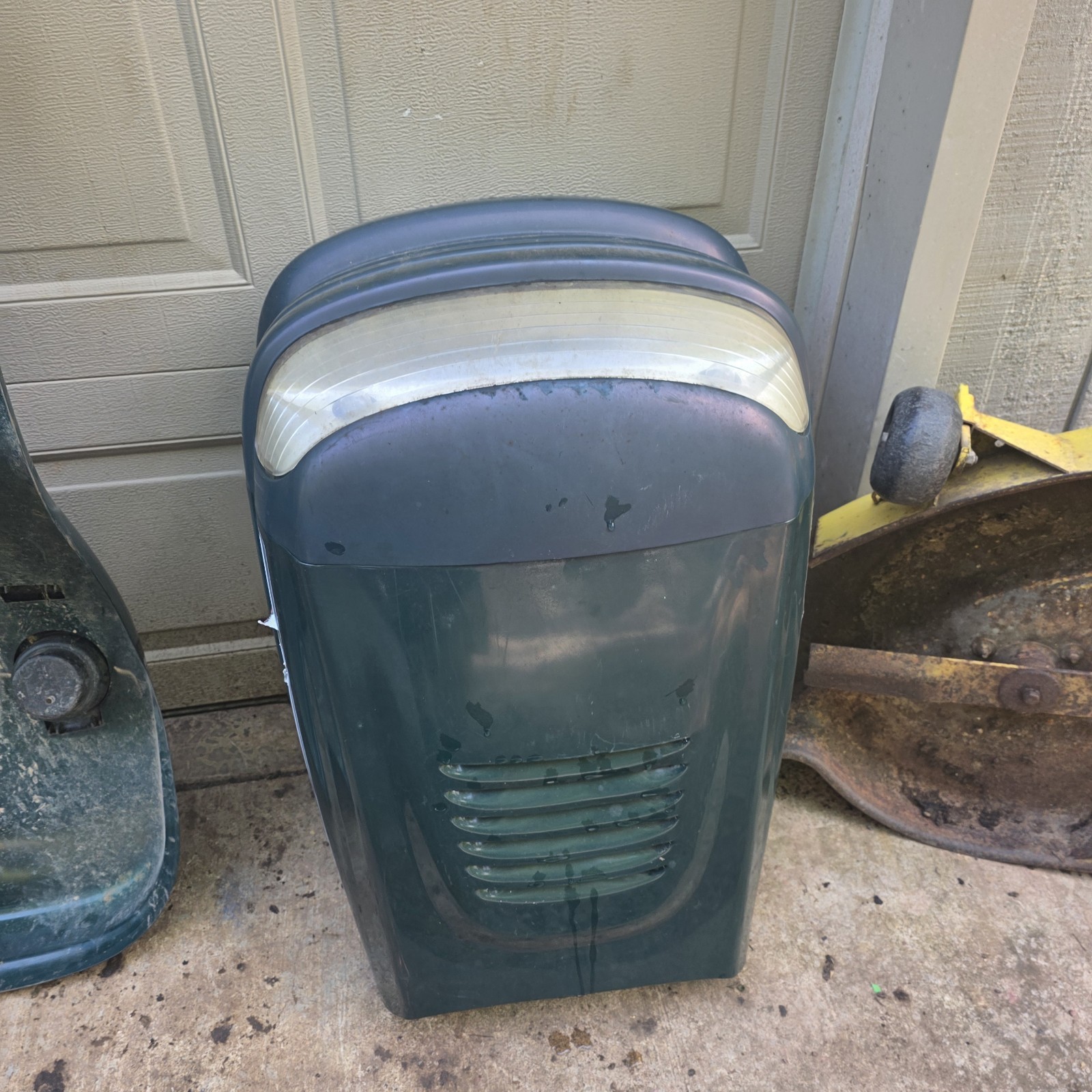 Used Upper Hood For Craftsman LT 1000 2000 Lawn Tractor Used Upper Hood For Craftsman LT 1000 2000 Lawn Tractor