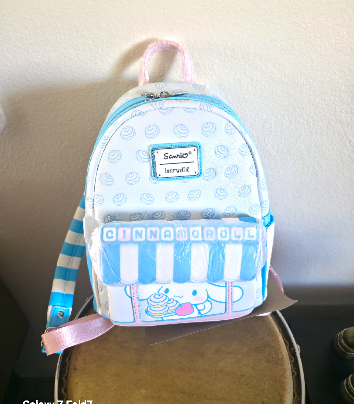 Loungefly Sanrio Cinnamoroll Mini Backpack - White Blue Pink Animation Loungefly Sanrio Cinnamoroll Mini Backpack - White Blue Pink Animation