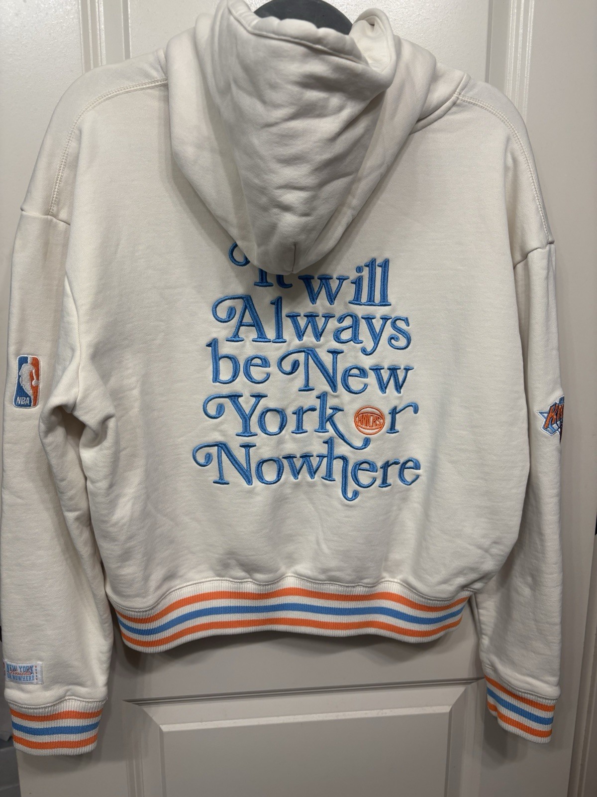 NYON New York Or Nowhere X Knicks Hoodie Sweatshirt Pullover Small NYON New York Or Nowhere X Knicks Hoodie Sweatshirt Pullover Small