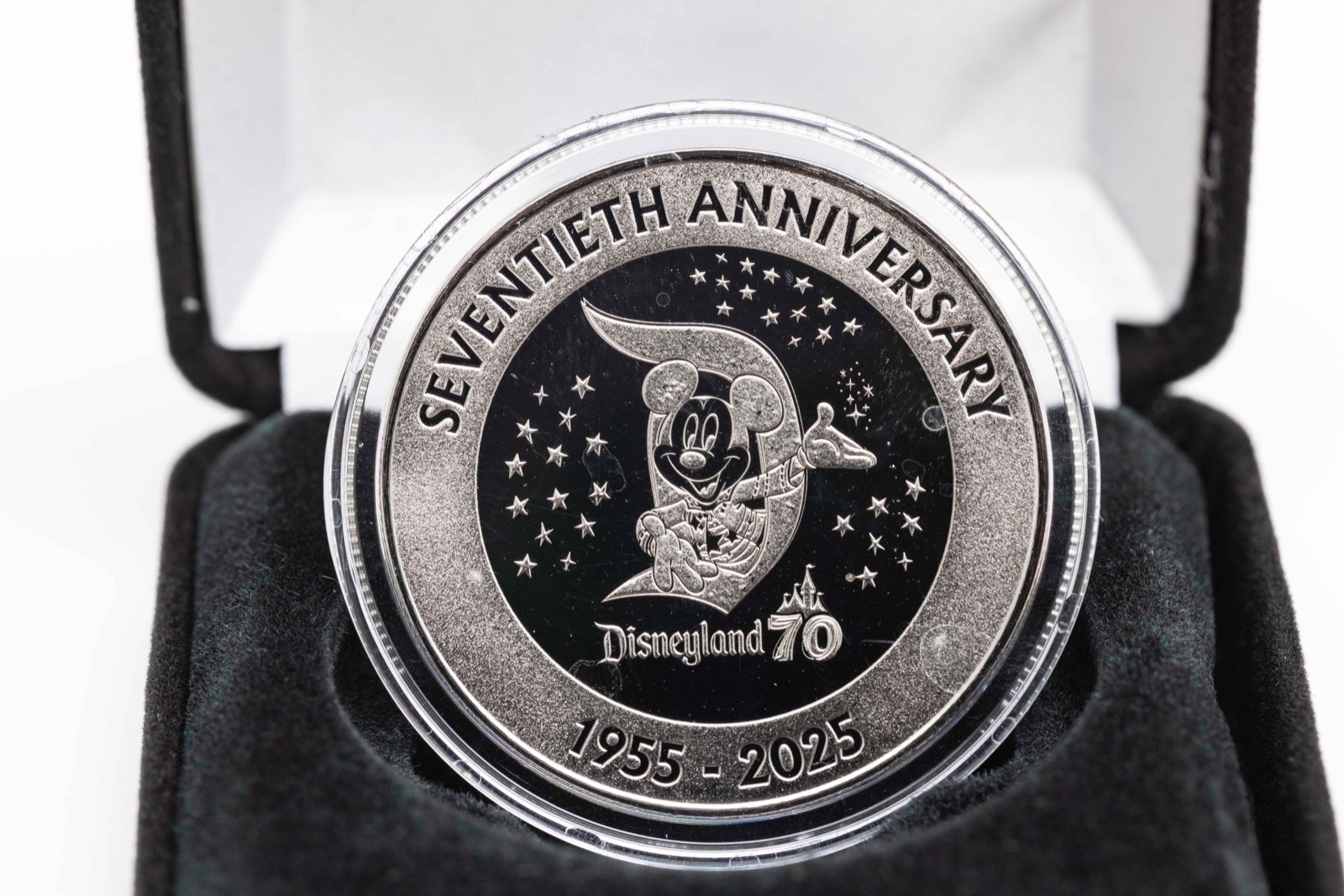 Disneyland 70th Anniversary Limited Edition Platinum Plated Coin #0675/1,350
