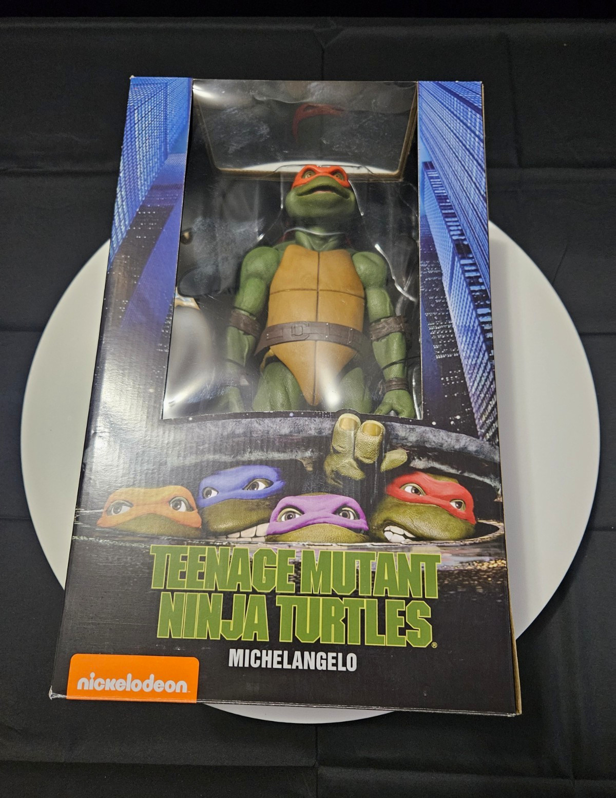 NECA Teenage Mutant Ninja Turtles Michelangelo 16.5in Plastic Action Figure NECA Teenage Mutant Ninja Turtles Michelangelo 16.5in Plastic Action Figure