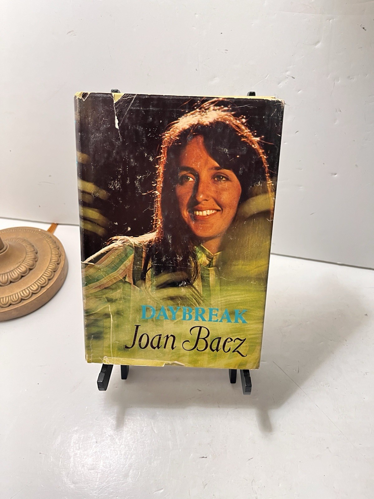 JOAN BAEZ Book DAYBREAK – The Dial Press 1968 - 1st Edition, 2nd printing JOAN BAEZ Book DAYBREAK – The Dial Press 1968 - 1st Edition, 2nd printing