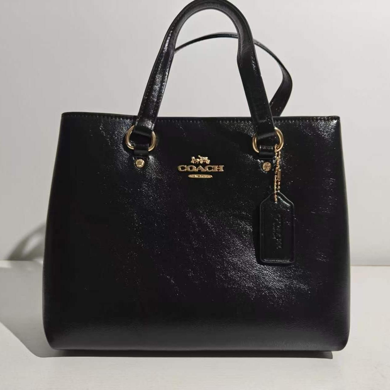 Coach CET29 Station Tote Bag Black Leather Gold Hardware 2 Way Handbag Shoulder Coach CET29 Station Tote Bag Black Leather Gold Hardware 2 Way Handbag Shoulder