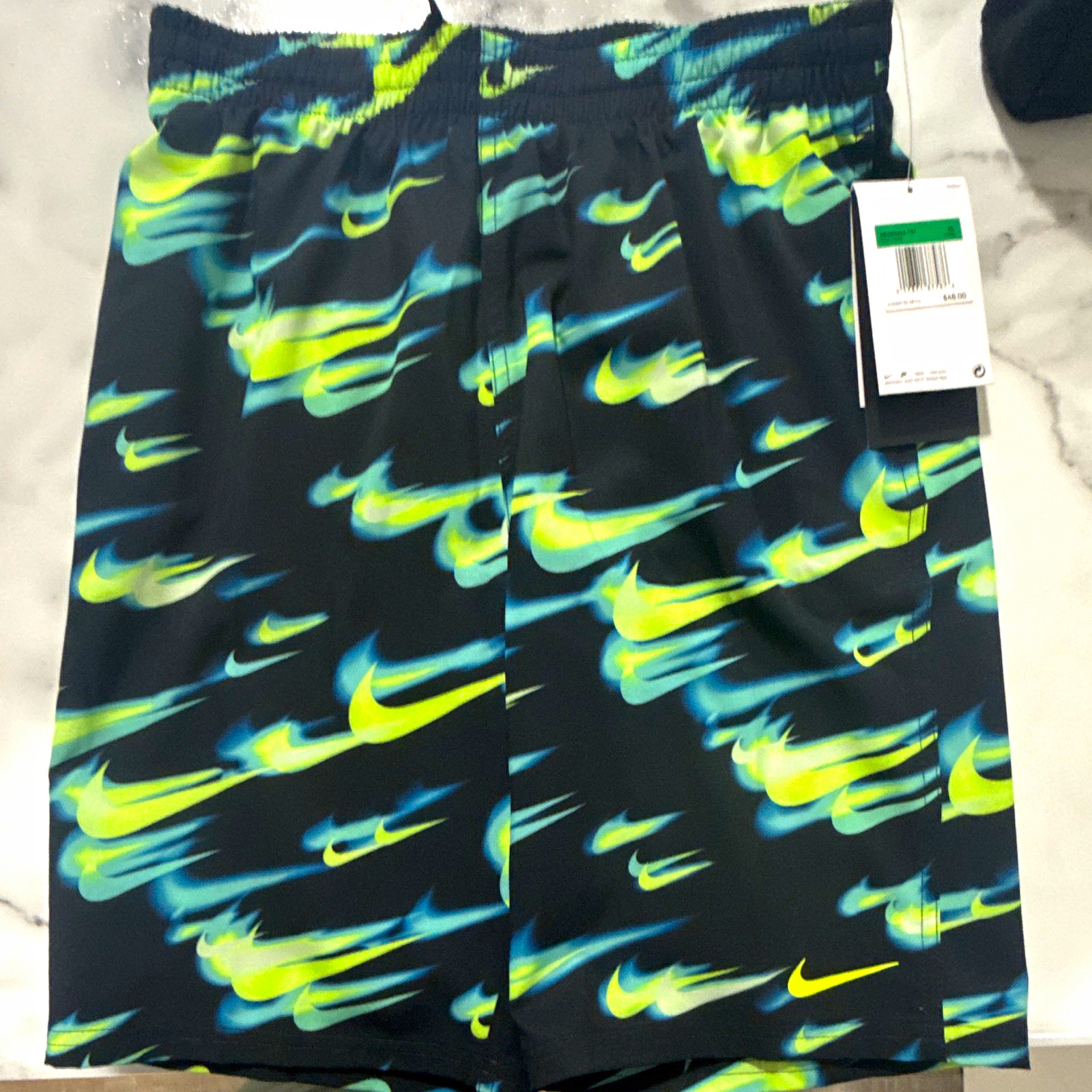 Nike Swim Men\'s Trunks XL Black/Green/Blue Logo Print MPN NESSG812-737 Nike Swim Men\'s Trunks XL Black/Green/Blue Logo Print MPN NESSG812-737