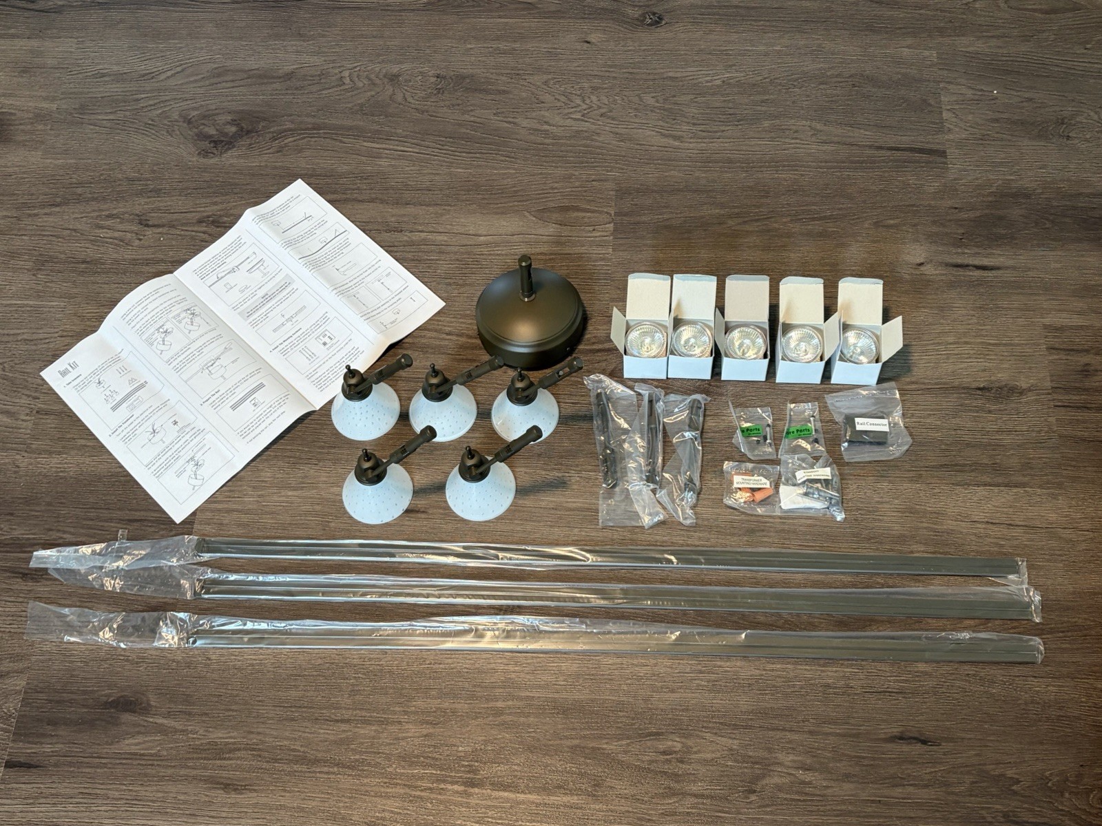 Tiella Tech Lighting 800RAL5CWZ Casual Rail Kit 5-Light Antique Bronze NOS Tiella Tech Lighting 800RAL5CWZ Casual Rail Kit 5-Light Antique Bronze NOS