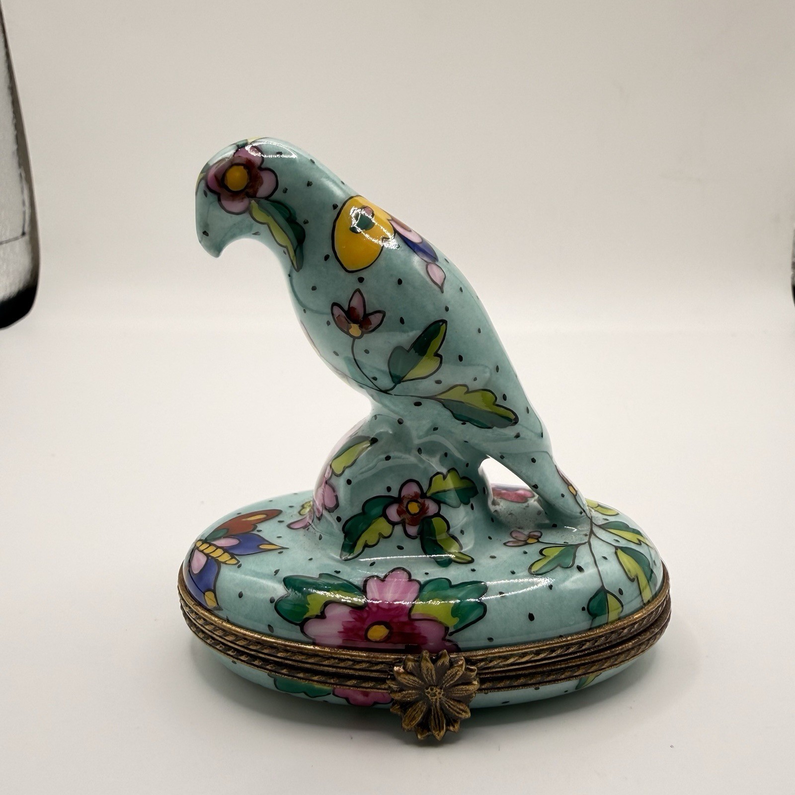 Peint Main Limoges France Chamart Bird Floral Trinket Box Vintage/Antique Video Peint Main Limoges France Chamart Bird Floral Trinket Box Vintage/Antique Video