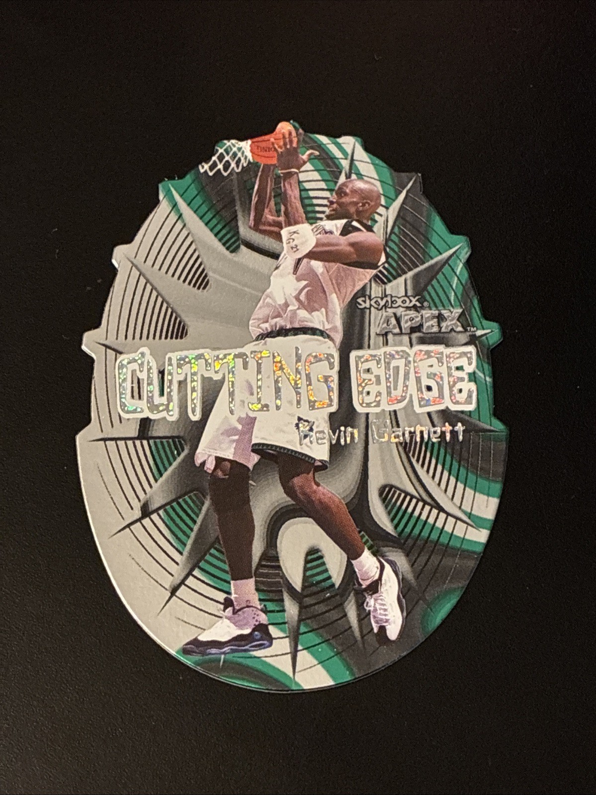 1999-00 Skybox Apex Kevin Garnett Cutting Edge #6 Die-Cut