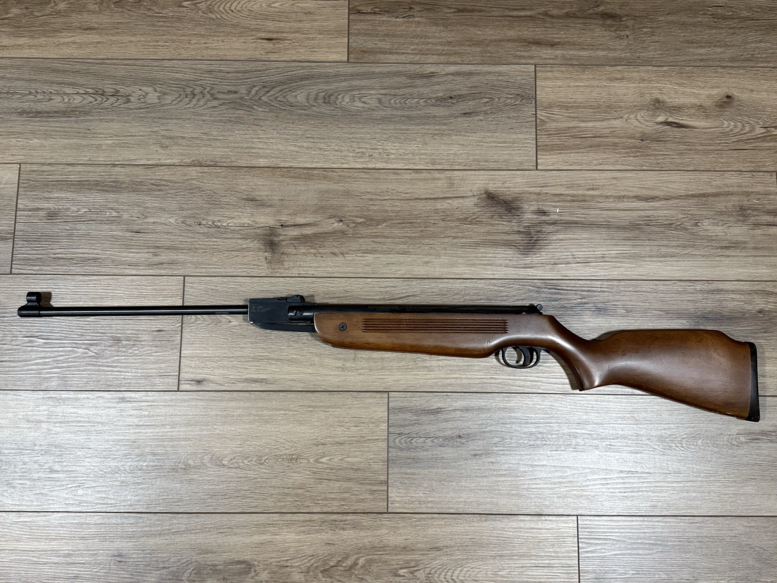 Vintage Daisy Winchester Model 1000X Break Action .177 Cal. Pellet Air Rifle