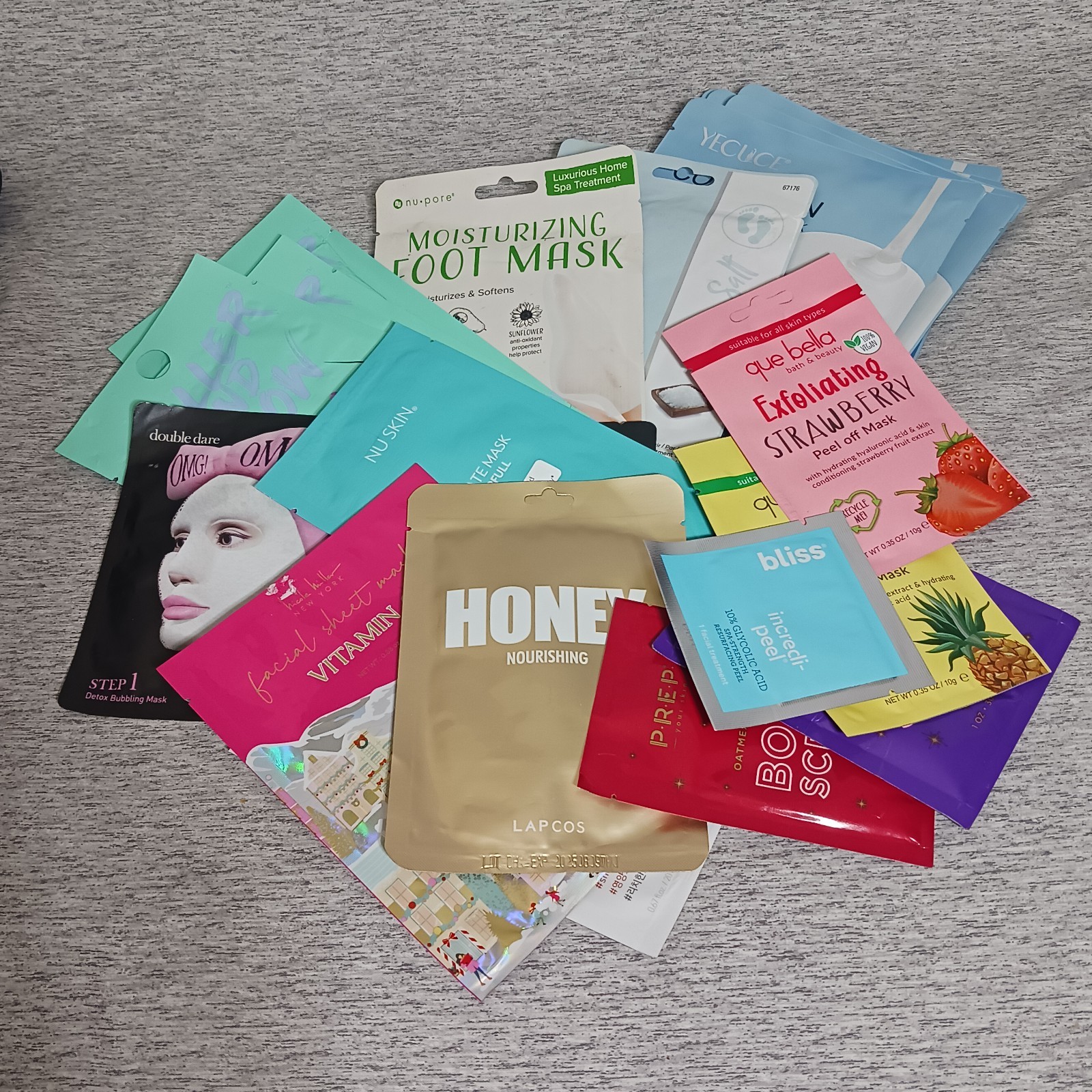 20 Assorted Hydrating Face Masks Sheets Foot + More Mixed Lot