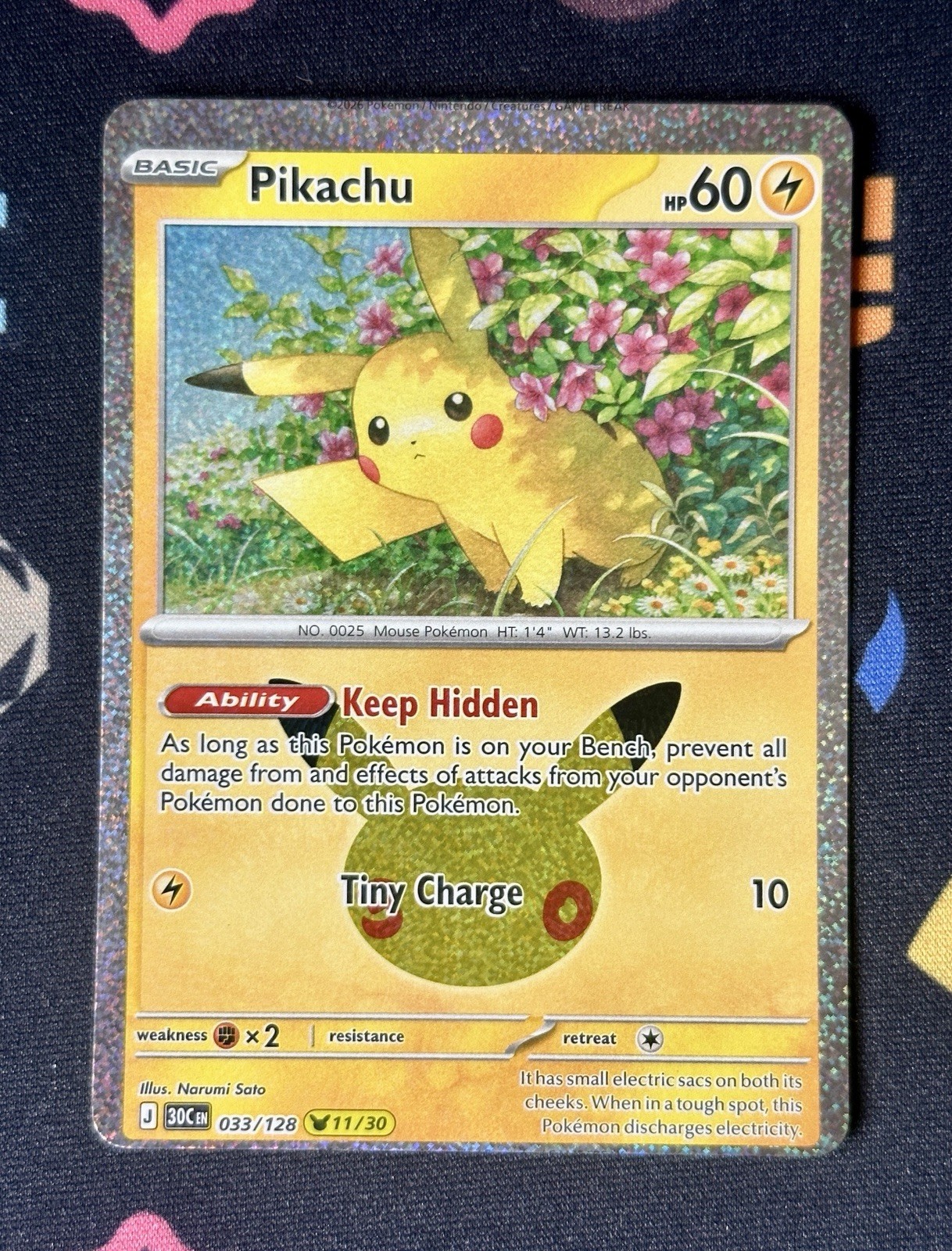 MISCUT 033/128 Holo PIKACHU RARE 30th Celebration Pokemon Rare (Miscut Card) MISCUT 033/128 Holo PIKACHU RARE 30th Celebration Pokemon Rare (Miscut Card)