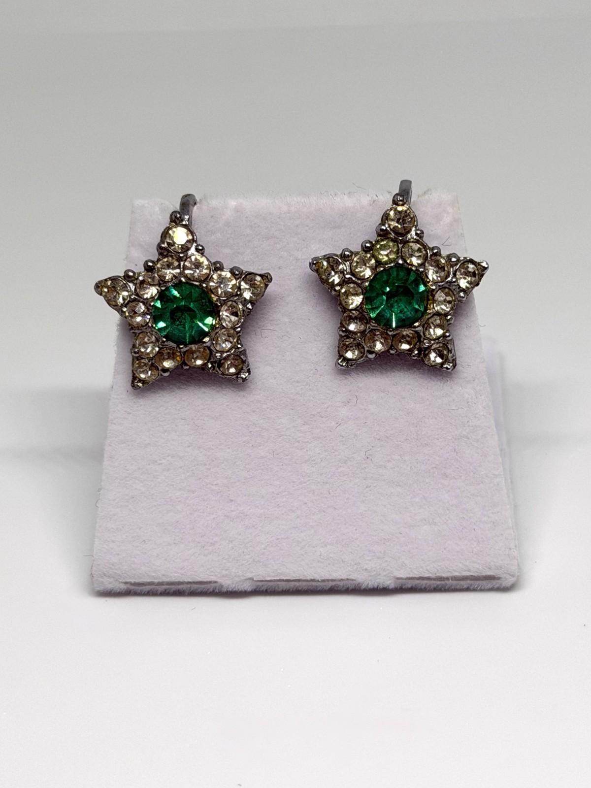 Vintage 1940s Rhinestone Star Earrings – Screw Back (Unsigned)