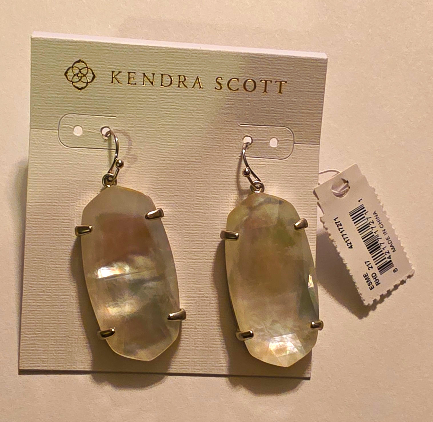 Kendra Scott Dangle/Drop Earrings Silver Mother of Pearl White Oval Prong Hook Kendra Scott Dangle/Drop Earrings Silver Mother of Pearl White Oval Prong Hook