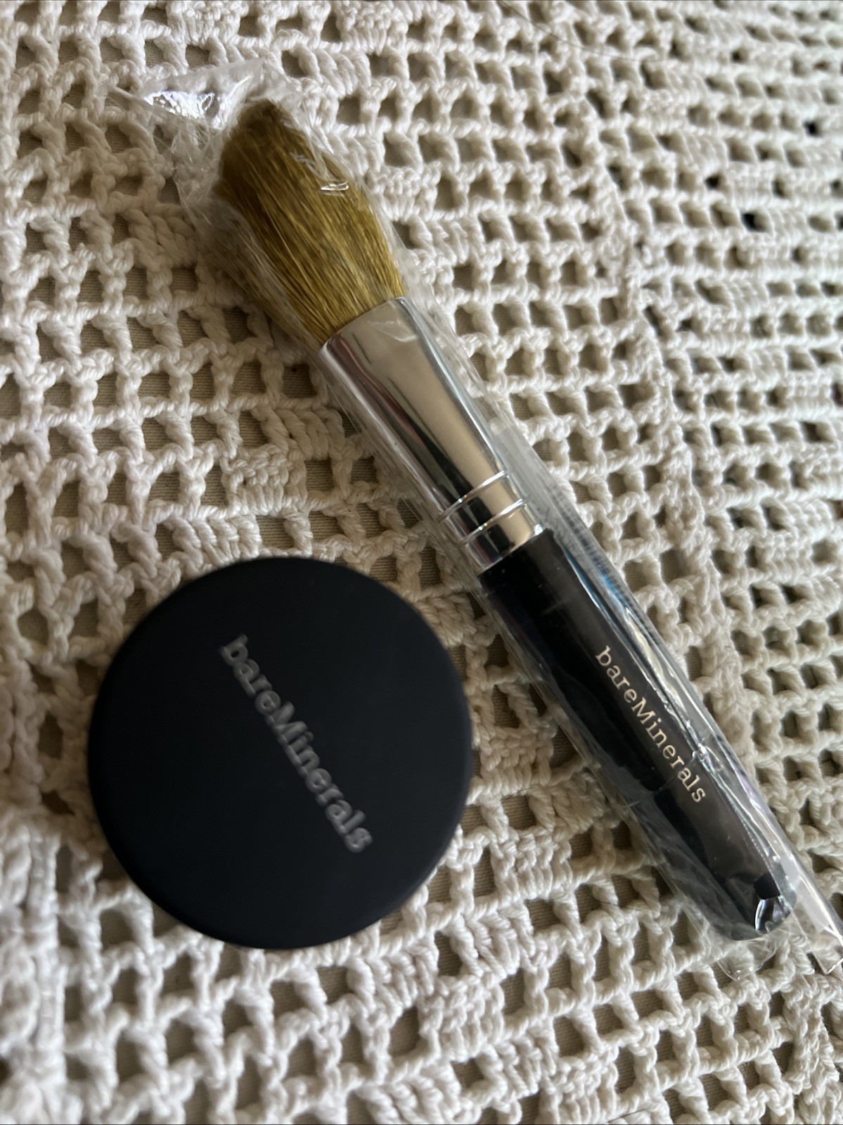 bareMinerals i.d. All Over Face Color TRUE BEAUTY 60064 .02 W/ Brush powder bareMinerals i.d. All Over Face Color TRUE BEAUTY 60064 .02 W/ Brush powder